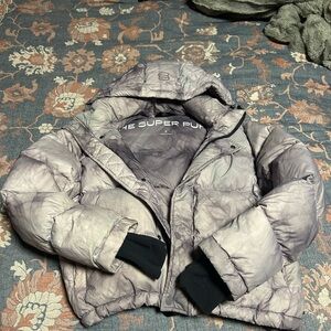 Aritzia Puffer Jacket in Gray and purple